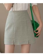 พรีออเดอร์ กระโปรงสั้น กระโปรงทำงาน ลายจุด สีกรม พรีออเดอร์ กระโปรงสั้น กระโปรงทำงาน ลายจุด สีกรม